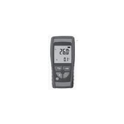 TMD7 – Elektroniczny miernik temperatury T1, T2, T1 – T2 Informacje techniczne: zakres pomiarowy: -50°C ÷ +1.100°C rozdzielczość: 0,1°C dla zakresu -5